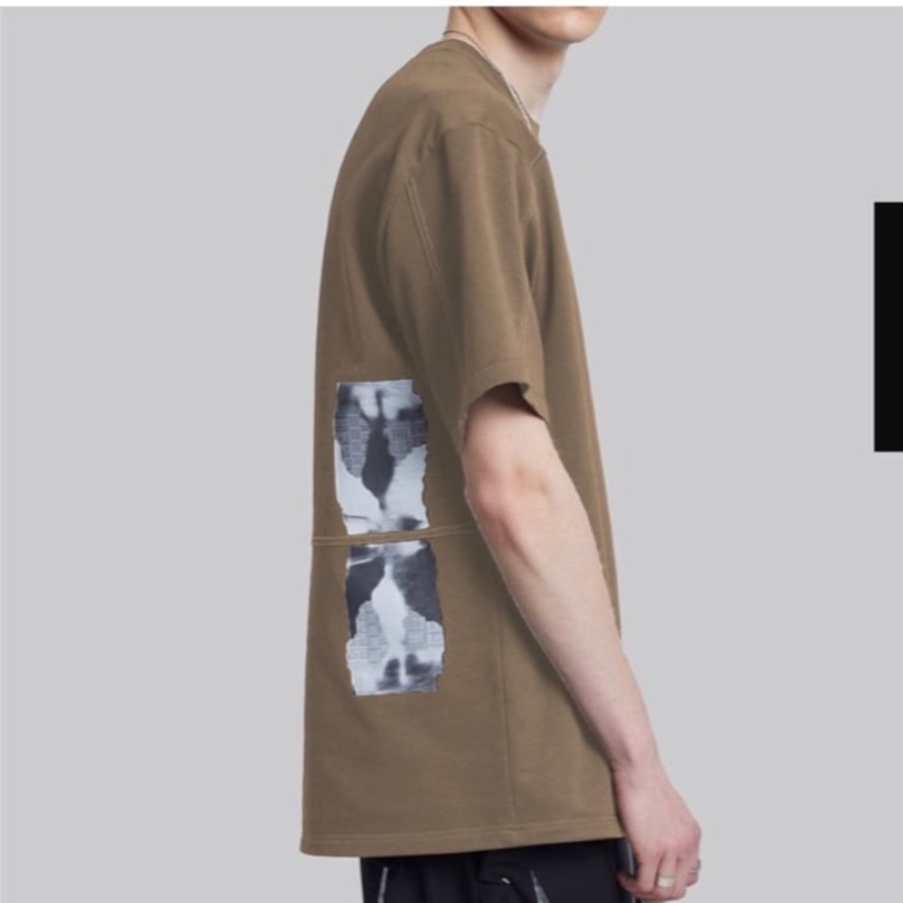 Dept Anonym Men’s Short Sleeve Graphic Back Print Tee in Olive Taupe Size Medium
